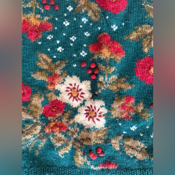 Vintage Laura Ashley Wool Sweater Holiday Floral Knit Small - Picture 4 of 11